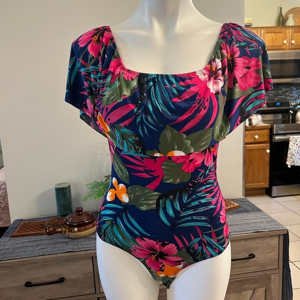 Fashion nova like new floral button crotch adult onesie